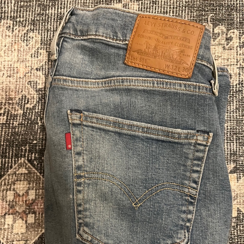 Levi 511 Slim Fit Light Wash Jeans 32x30